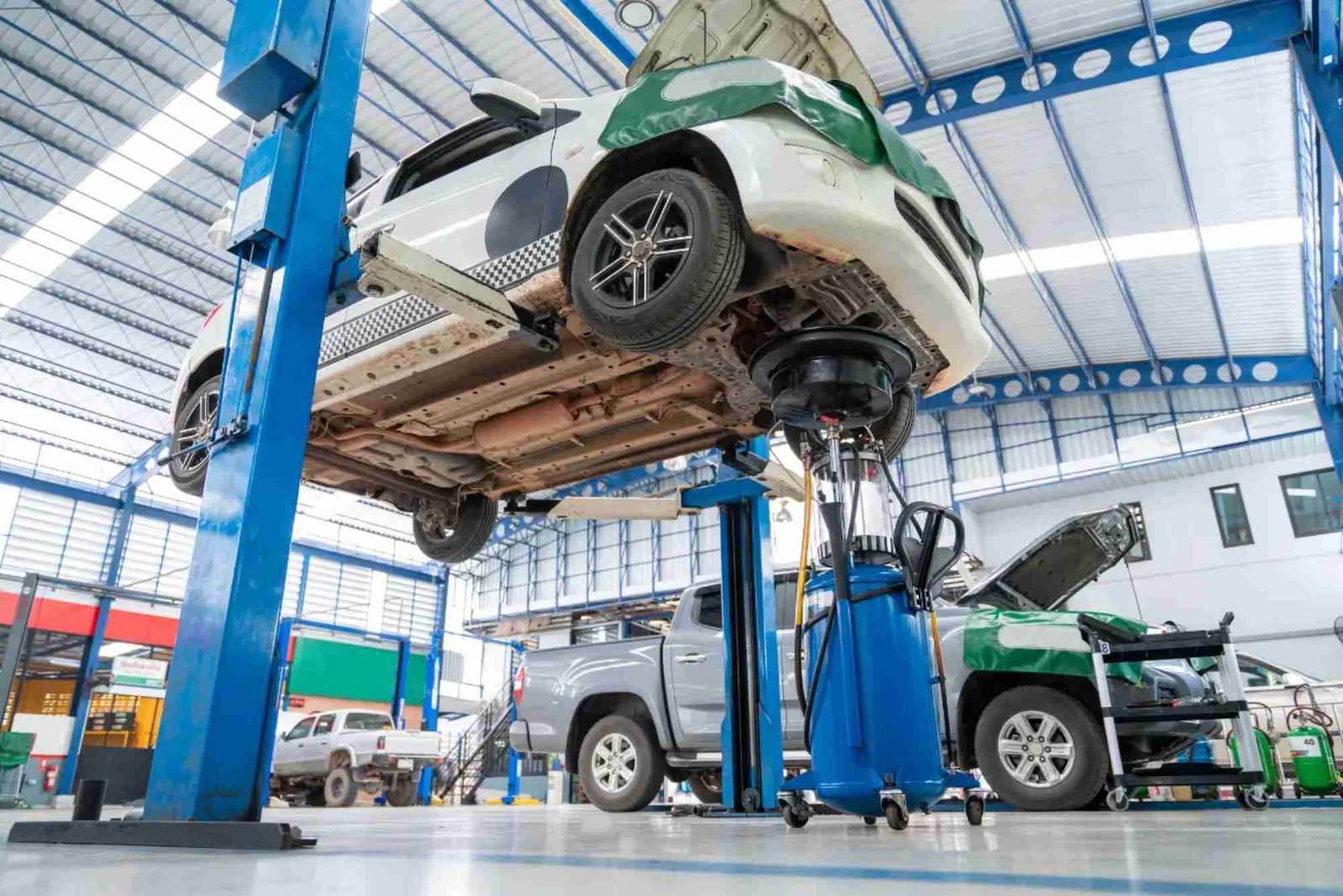 How to Choose the Right Car Workshop UAE for Major Repairs